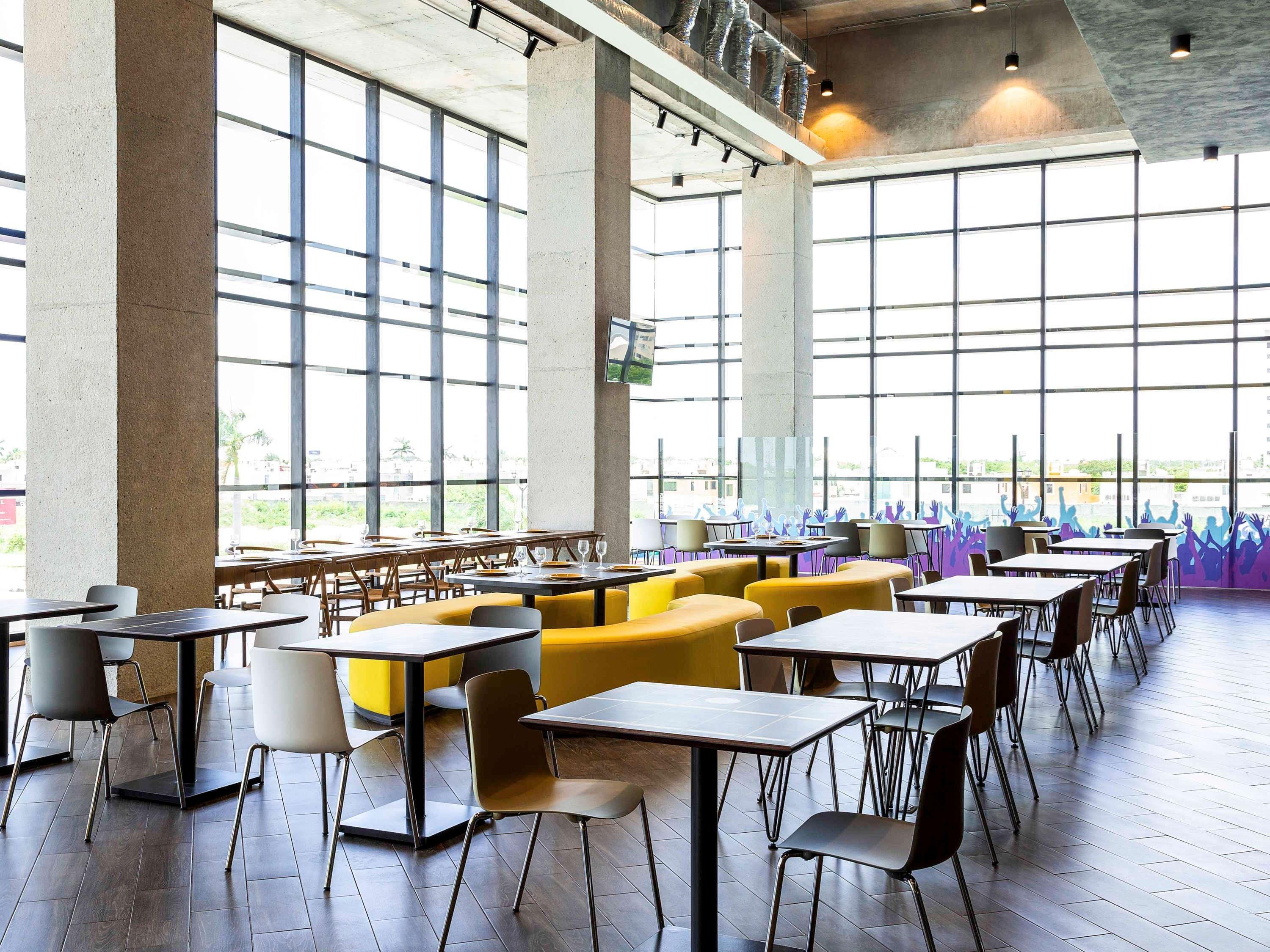 Ibis Styles Merida Galerias Exteriör bild