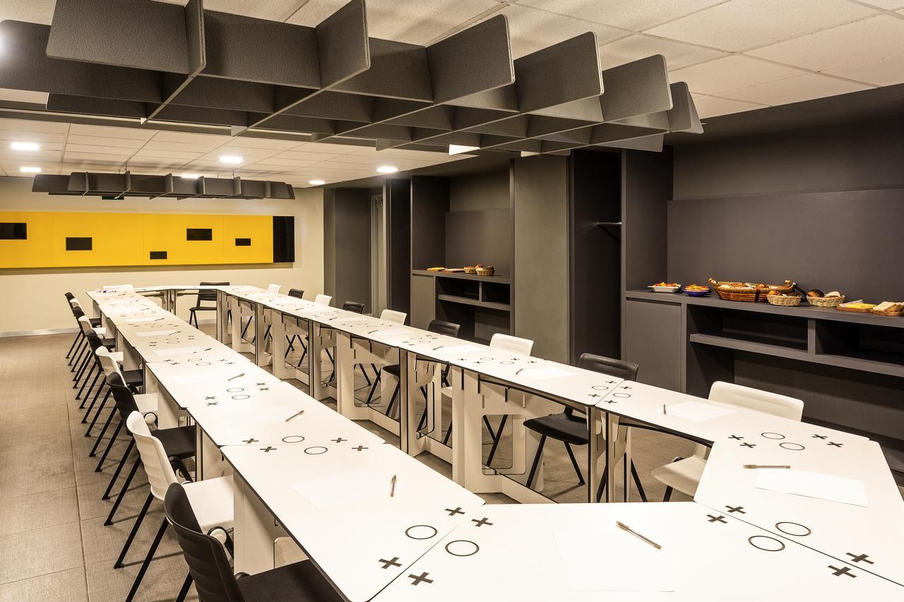 Ibis Styles Merida Galerias Exteriör bild