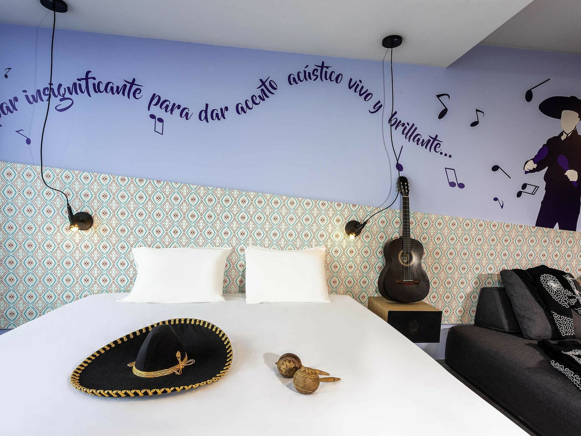Ibis Styles Merida Galerias Exteriör bild